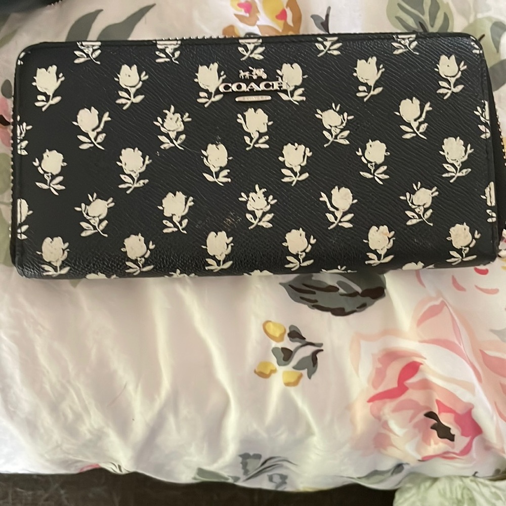 Coach wallet